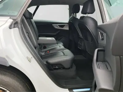 Audi Q8 – Foto 6
