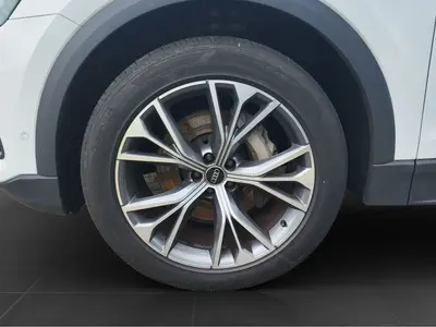 Audi Q8 – Foto 7