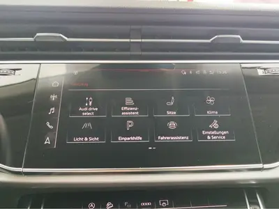 Audi Q8 – Foto 15