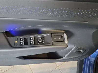 Volkswagen T-Roc – Foto 8