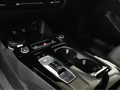 Audi A6 Sportback e-tron – Foto 11