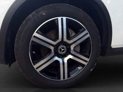 Mercedes-Benz GLC 220 – Foto 7