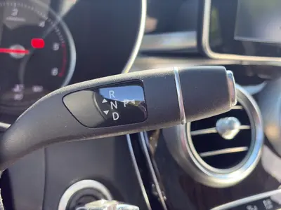 Mercedes-Benz GLC 220 – Foto 11