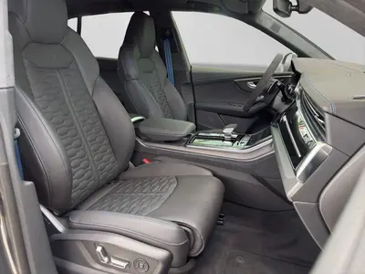 Audi RS Q8 – Foto 4