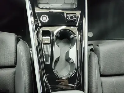 Audi Q3 – Foto 11