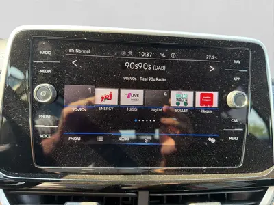 Volkswagen T-Roc – Foto 12