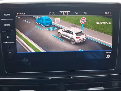 Volkswagen T-Roc – Foto 16