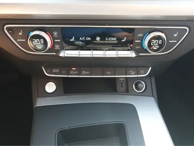 Audi Q5 – Foto 15