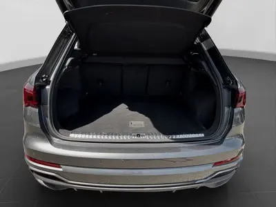 Audi Q3 – Foto 17