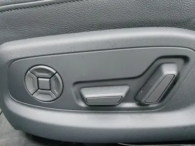Audi A8 – Foto 19