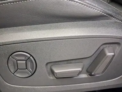Audi Q3 – Foto 17