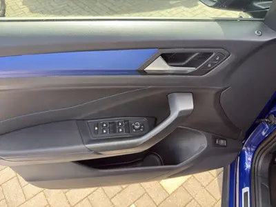 Volkswagen T-Roc – Foto 8