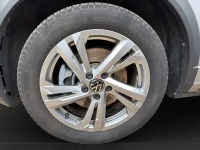 Volkswagen T-Roc – Foto 7