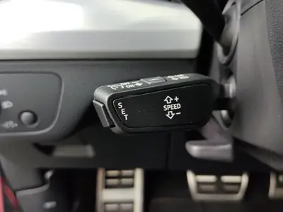 Audi SQ5 – Foto 18
