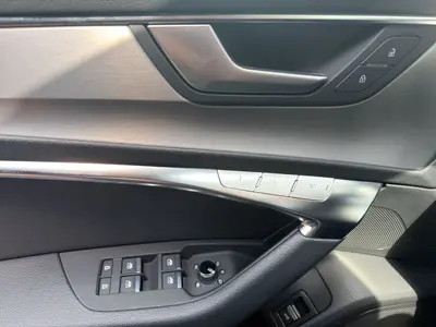 Audi S6 Avant – Foto 8