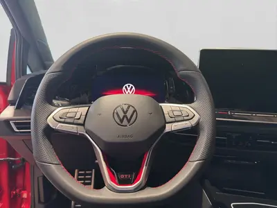 Volkswagen Golf GTI – Foto 9
