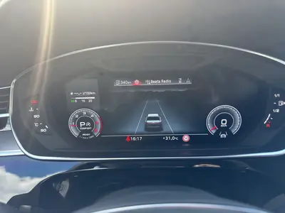 Audi A8 – Foto 10