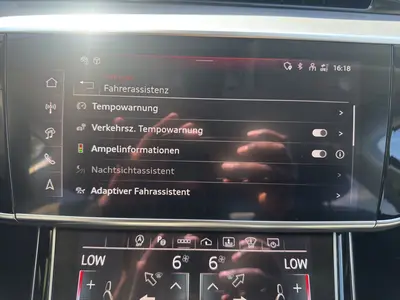 Audi A8 – Foto 13