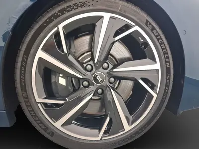 Audi S6 e-tron Avant – Foto 7
