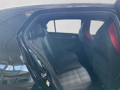 Volkswagen Golf GTI – Foto 6