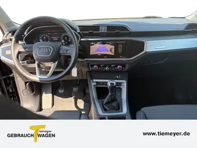 Audi Q3 – Foto 12