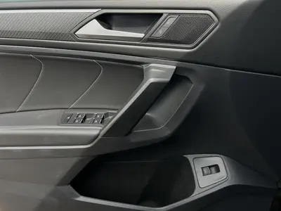 Volkswagen Tiguan Allspace – Foto 8