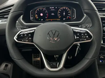 Volkswagen Tiguan Allspace – Foto 9