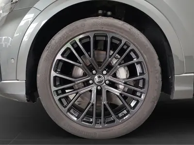 Audi Q8 – Foto 7