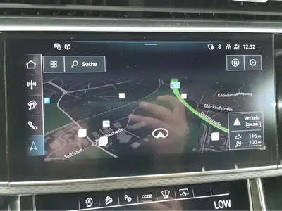 Audi Q8 – Foto 13