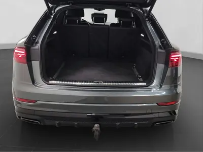Audi Q8 – Foto 17