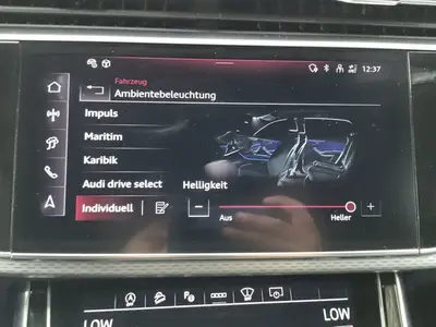 Audi Q8 – Foto 22