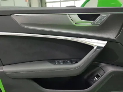 Audi RS 6 Avant – Foto 8