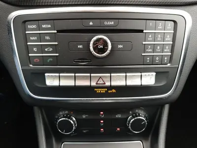 Mercedes-Benz GLA 180 – Foto 16