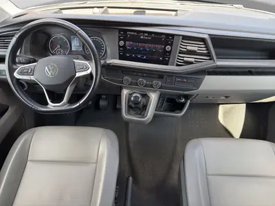 Volkswagen T6.1 Kombi – Foto 5