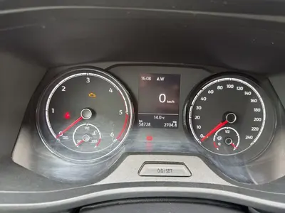 Volkswagen T6.1 Kombi – Foto 10