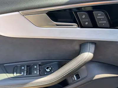 Audi RS 4 Avant – Foto 8