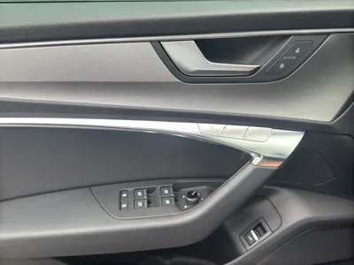 Audi S6 Avant – Foto 8