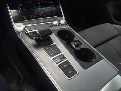 Audi S6 Avant – Foto 11