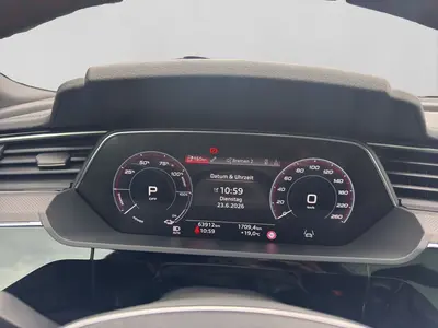 Audi Q8 e-tron – Foto 10
