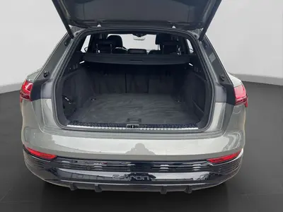Audi Q8 e-tron – Foto 17