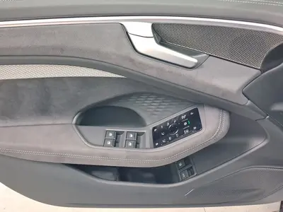 Audi A6 Avant – Foto 8