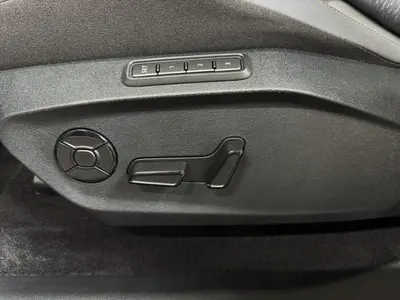 Cupra Raval – Foto 18