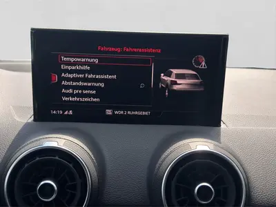 Audi Q2 – Foto 14