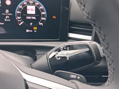 Volkswagen T-Roc – Foto 11