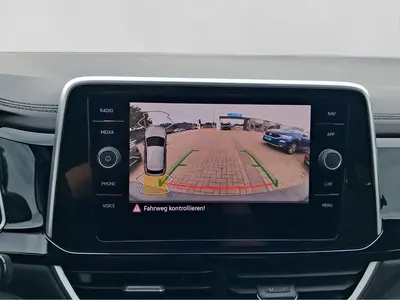 Volkswagen T-Roc – Foto 12