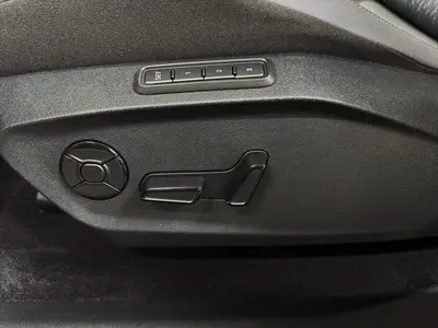 Cupra Raval – Foto 18