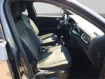 Volkswagen T-Roc – Foto 4