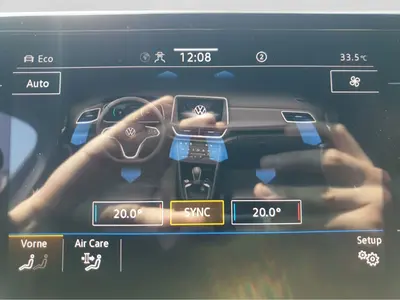 Volkswagen T-Roc – Foto 16