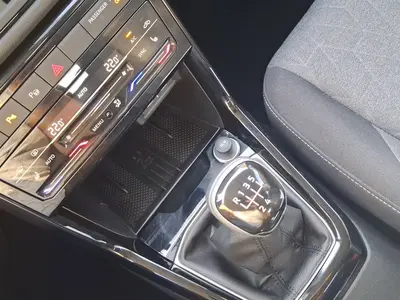 Volkswagen T-Cross – Foto 11