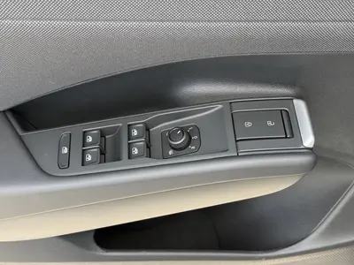Volkswagen T-Roc – Foto 8